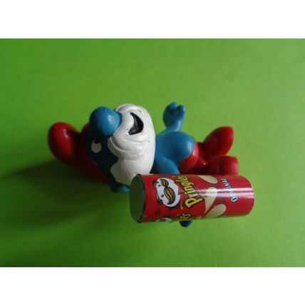Custom made papa smurf with a pringles tube can