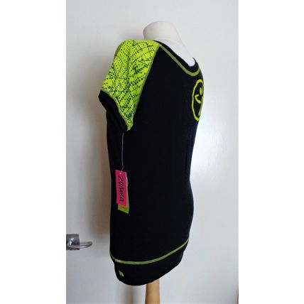 Zumba short sleeved V neck Tee Top Black multi XS UK 8