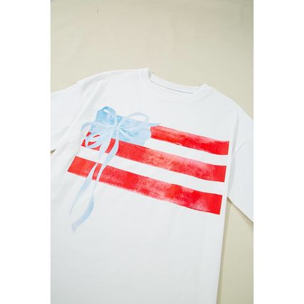 White Flag Bow Graphic Crewneck Tee