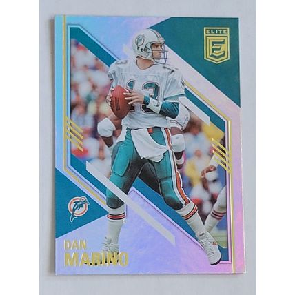 2021 Panini Donruss Elite Football Dan Marino card #26 in NM Condition