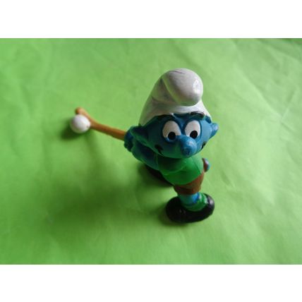 Field Hockey smurf complete with hockey stick