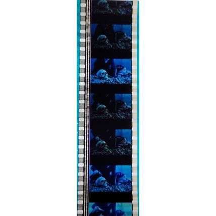 Pk GEB -K - MIX - K a025Y . 1 STRIP OF 5 - 35MM FILM CELLS. ( SH )