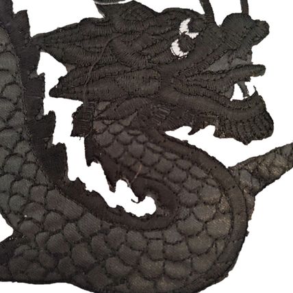 Oriental Dragon Iron On Patch Large Embroidered Badge 26cm x 13.5 cm Motif P133