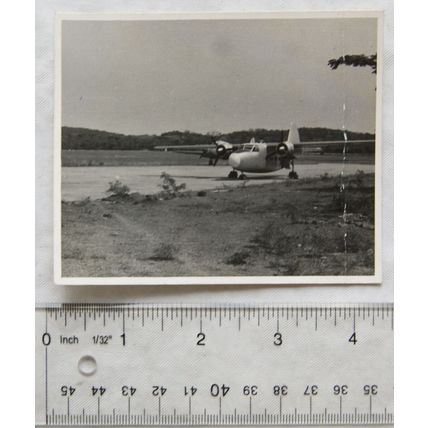 Original photo of an aeroplane