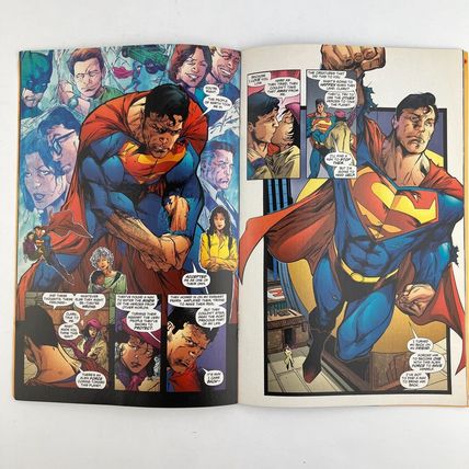 Comic Book - Superman / Batman 32-A by DC Comics Feb 01 2007