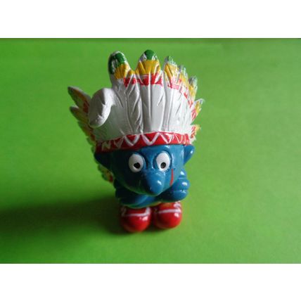 Indian Chief smurf with coloured feathers