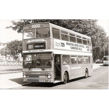 Black & White Photograph of Maidstone & District Motor Services Ltd. - A202 OKJ
