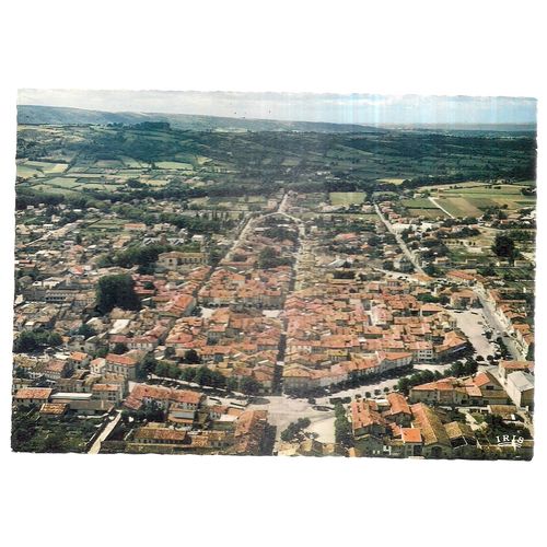 REVEL, FRANCE unused vintage postcard #