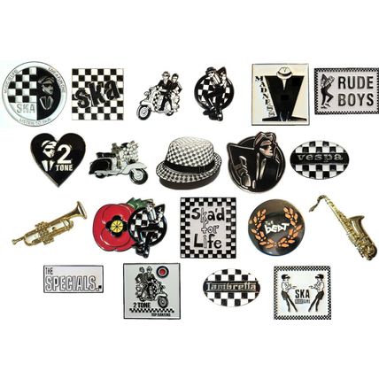 2 Tone Black & White Chequerboard Scooter Scooterist MODS SKA Music Enamel Badge
