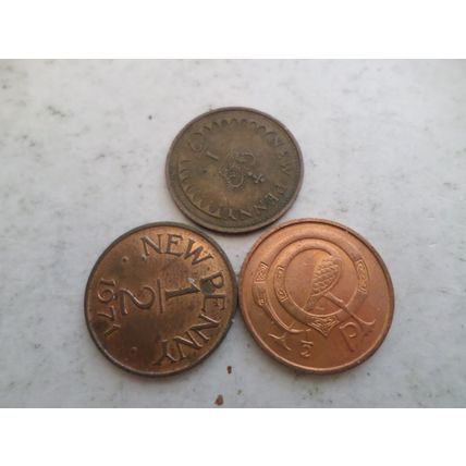 Ireland (Eire) - Guernsey - GB/UK -1/2p coins - dated 1971-3 different countries