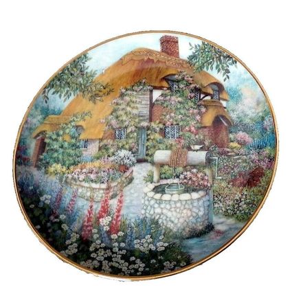Lilliput Lane : Wishing Well Cottage : The Franklin Mint : Numbered