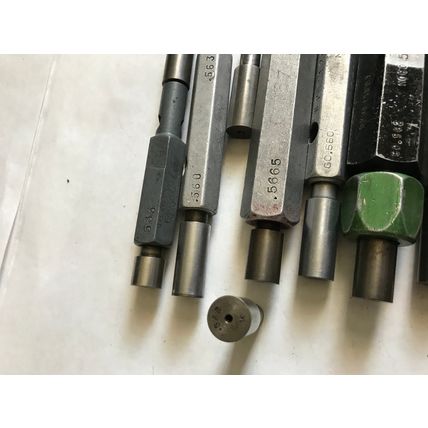 LOT THE PIPE MACHINERY GO NO GO PLUG GAGE .553,.557,.565,.562,.557,.555,.570,ET