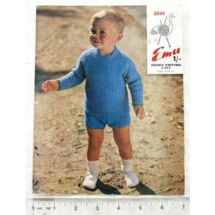 1969 Emu 6044 boy's suit, 2-4 years, DK or 4 ply