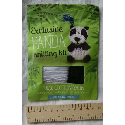 100% cotton yarn for a knitted Panda