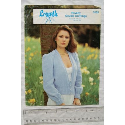 Vintage: Loweth No. 3135 lady's cardigan, DK