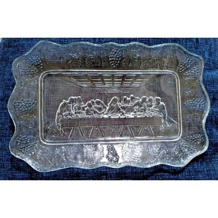 Last Supper Religious Glass Plate Bread Tray 11 X 7 Vintage Tiara Indiana Glass
