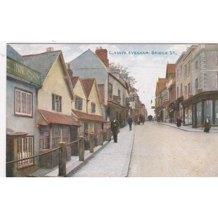 EC265 EVESHAM - BRIDGE STREET. COLOURED PRINTED POSTCARD