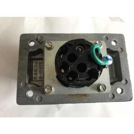 T&B B-10575,RESSELLSTOLL SKR9G,SKA9G RECEPTACLES,20 AMPS, 250 VDC,600 VAC,SC
