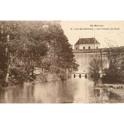 58 - lac des settons - les vannes du fond