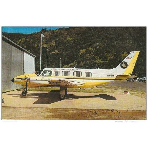 Statewide Air Charter Piper PA31 350 Navajo Chieftain Aircraft Postcard (A11577)