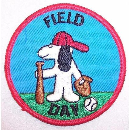Lot of 2 Vintage 70's Girl Scout Field Day Patches, Baseball, Help?