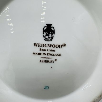 Wedgwood England Ashbury Bone China Coffee /Tea pot Blue White Gold Rim Large