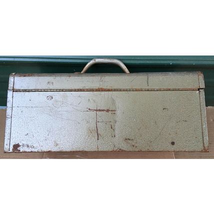 Metal Tool Box 16 x 7 x 7.5 vintage tin steel gray