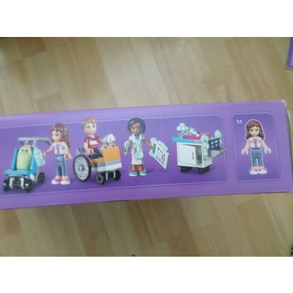 LEGO - 41318 - Friends - Heartlake Hospital - New and Sealed