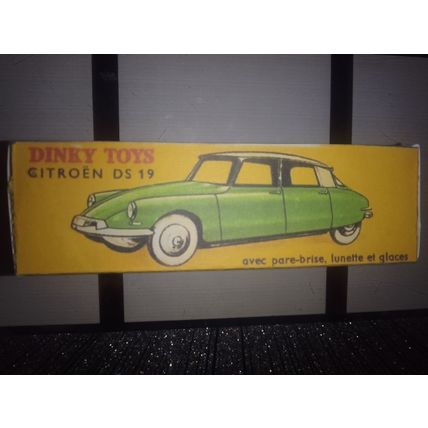 Dinky No24CP Citroen DS19 - Replica / CopyBox
