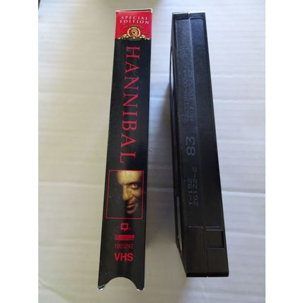 Hannibal - VHS Tape - 2002 with Anthony Hopkins as Hannibal and Julianne Moore