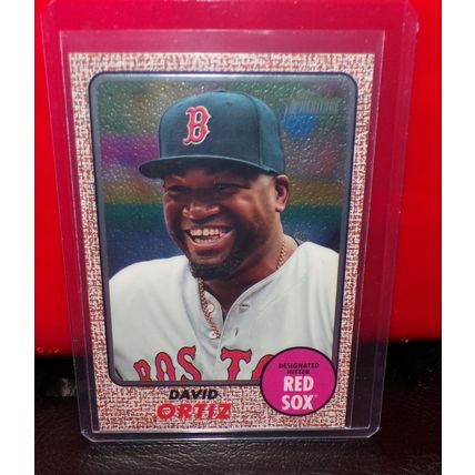 DAVID ORTIZ 2017 TOPPS HERITAGE REFRACTOR 747/999 BASEBALL CARD #412