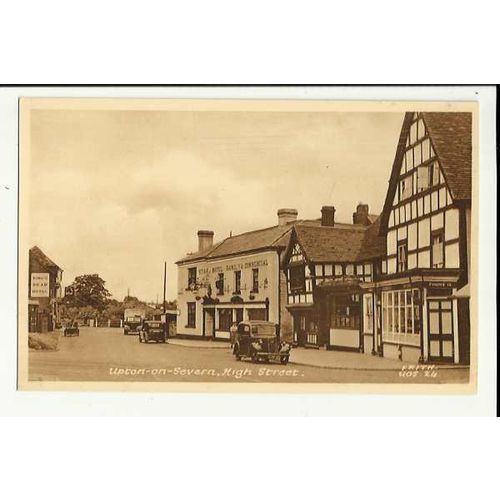 Worcestershire UPTON ON SEVERN High Street Postcard by Frith (UOS.24)
