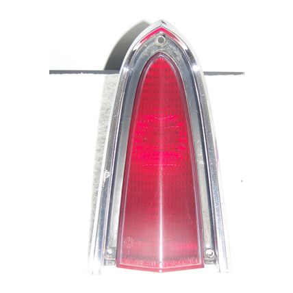 1974 1975 CHRYSLER IMPERIAL LH TAILLIGHT OEM 75 1976 1977 1978 NEW YORKER