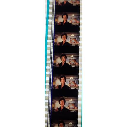 Pk GEB - M - MIX - A 024x . 1 STRIP OF 5 - 35MM FILM CELLS. ( Grease )