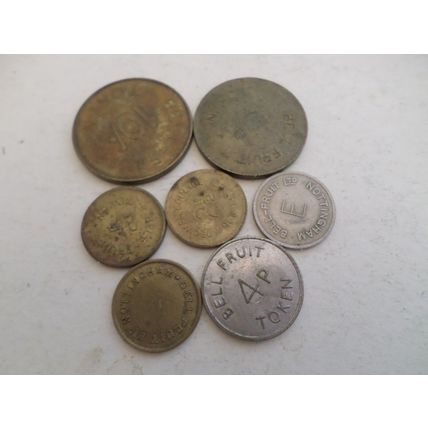 7 different - Bell Fruit - Tokens