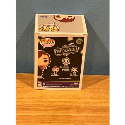 Funko Pop! Beetlejuice - Delia Deetz #1758 Vinyl Figure (Box & Protector)