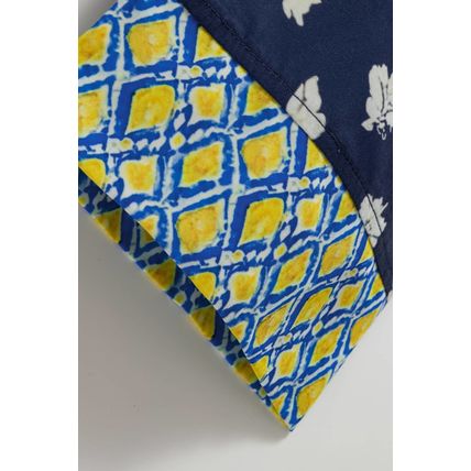 Blue Floral Print Half Sleeve Contrast Trim V Neck Blouse