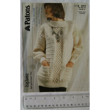 1986 Patons 8420 sweater with pockets, aran