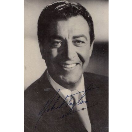 Robert Taylor 2x Vintage Facimile Signed Postcard Photo s