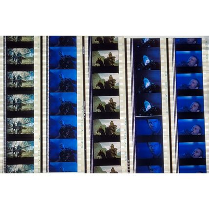 HIGHLANDER. Pk MULTI QVF - A009i . - 5 STRIPS OF 5 - 35MM FILM CELLS