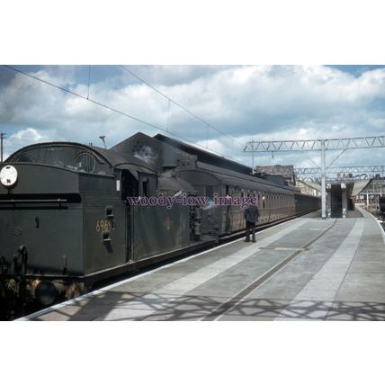 pu3366 - Engine No.69693 at Enfield Town in London - print 6x4