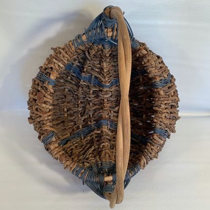 Vintage Basket Buttocks Egg Gathering Hand Woven Primitive Farmhouse Gods Eye