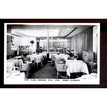 LS3919 - Cunard Liner - Queen Elizabeth - 1st Class Verandah Grill - postcard