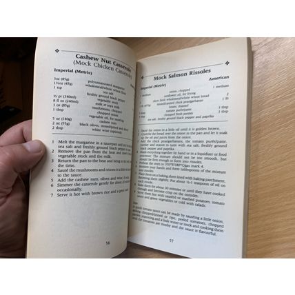1994 JEWISH VEGETARIAN COOKING ROSE FRIEDMAN RECIPES VINTAGE PAPERBACK BOOK (P3)