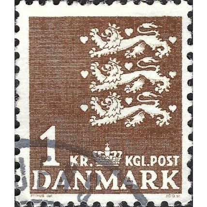 DENMARK, Triple lion passant, brown 1946, 1Kr, #2