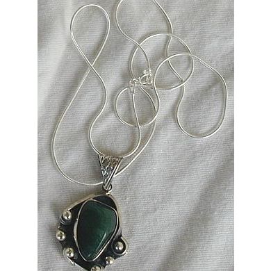Green glass pendant PHM77