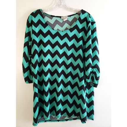 Star Vixen Aqua & Black Zig Zag Poly Spandex Women's 3/4 Sleeve Top Size L