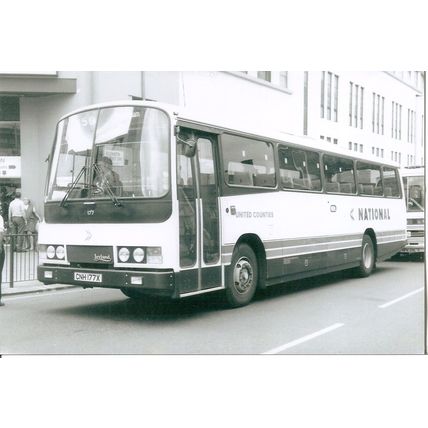 Black & White Photograph of United Counties Omnibus Co. Ltd. - CNH 177X