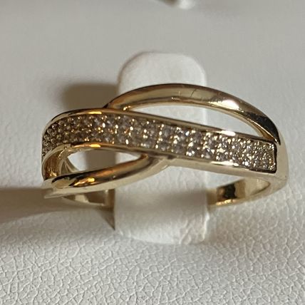 Ring Wave 18K Yellow Gold Band with CZ #762
