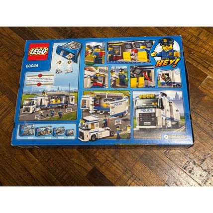 LEGO 60044 City Mobile Police Unit Building Set Police Officer Mini Figures